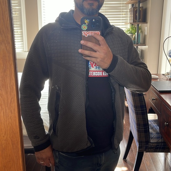 Nike TheraFit ADV Hoodie - Picture 2 of 5